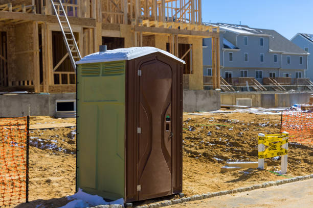 Portable Toilet Options We Offer in Shelby, MS