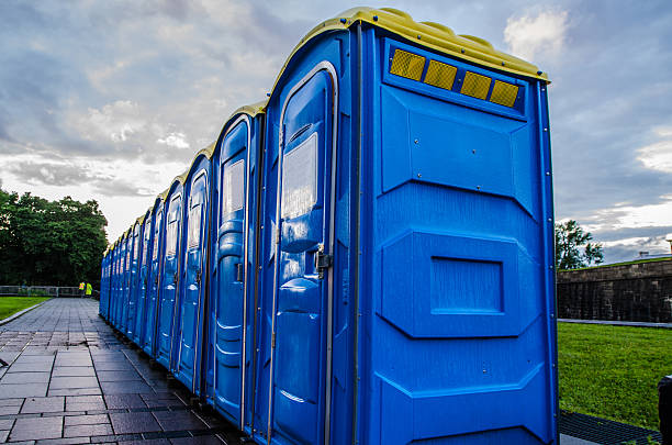 Best Portable restroom trailer rental  in Shelby, MS